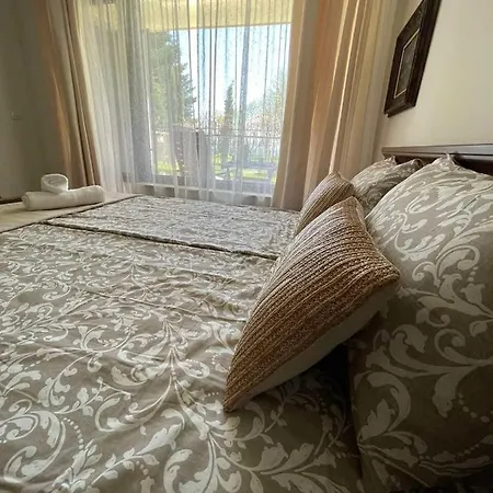 Elegance Apartment