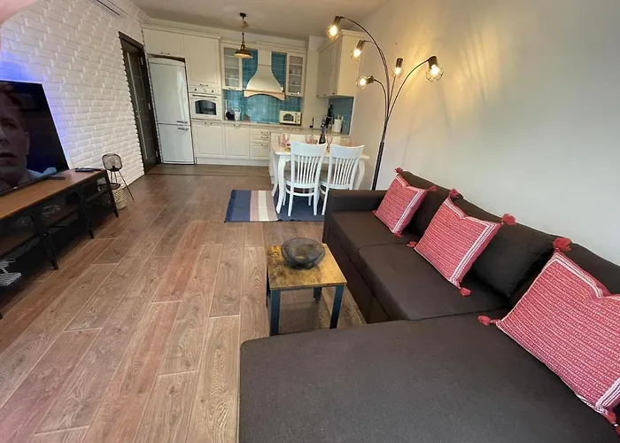 Elegance * וארנה